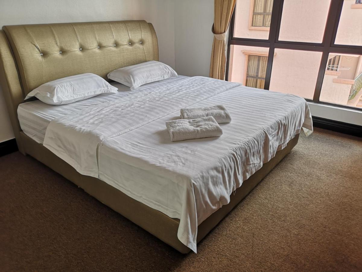 Marina Court Kk City Homestay โกตาคินาบาลู ภายนอก รูปภาพ