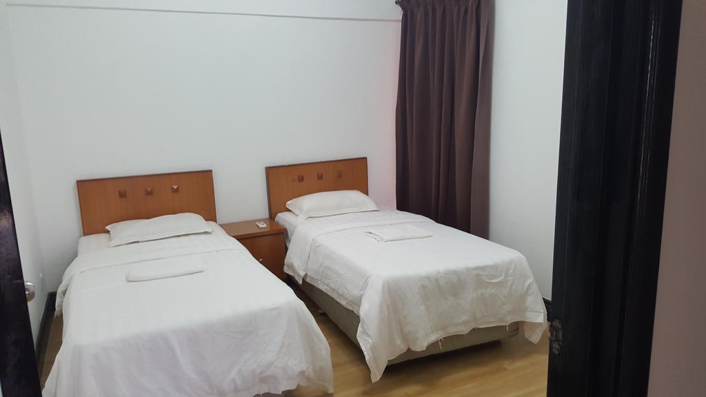Marina Court Kk City Homestay โกตาคินาบาลู ภายนอก รูปภาพ